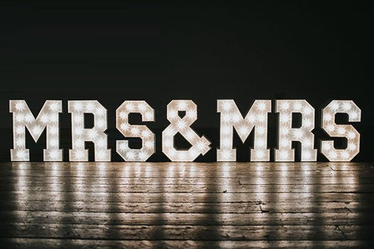 4ft Light Up MRS & MRS Letters